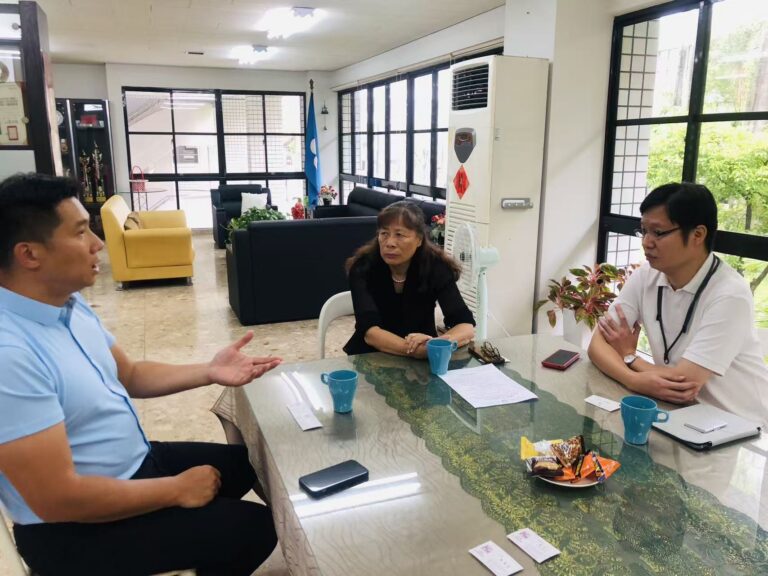 美國箴言高中親訪台南光華高中，深耕雙聯學制合作情誼